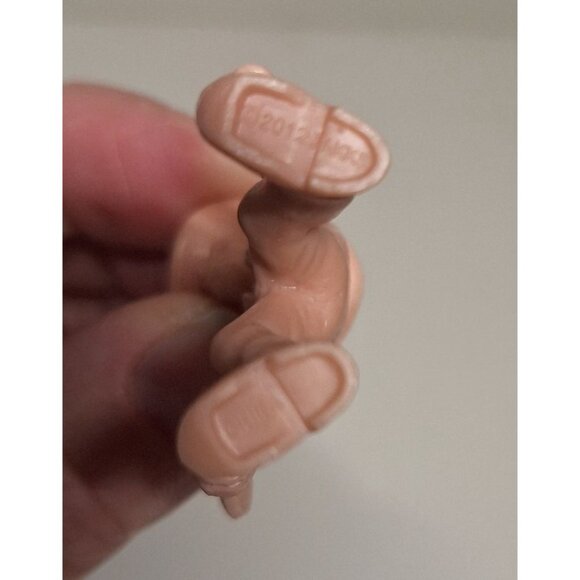 SLUG Zombies Series 2 Gator Jones 2012 Flesh Toned Zombie Mini Figure - Picture 5 of 5